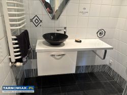 Completna szafka z umywalką i baterią do łazienki - Obrazek 2