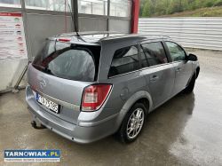 Opel Astra 2009 kombi - Obrazek 2