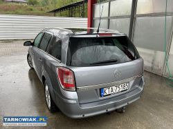 Opel Astra 2009 kombi - Obrazek 3