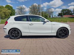 BMW Seria 1 2009 rok benzyna 124 tys. km zadbany - Obrazek 3