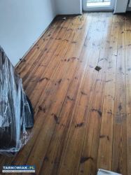 Stara podłoga sosnowa – ok. 68 m², długie deski - Obrazek 2