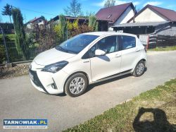 Toyota yaris 1.5 hybrid  2017 rok - Obrazek 1