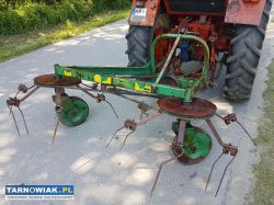 Roztrząsacz do siana karuzelowy pająk - Obrazek 1