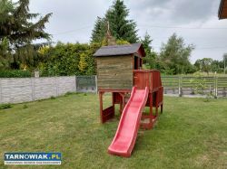Sprzedam domek drewniany z piaskownica - Obrazek 3