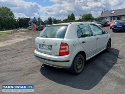 Skoda fabia 1.2 06r - Obrazek 4