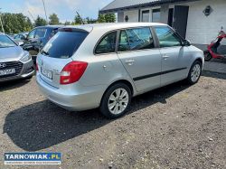 Skoda fabia 1.6tdi 90km 11r - Obrazek 2
