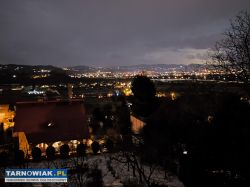 Dom pod lasem z widokiem na Nowy Sącz - Obrazek 1