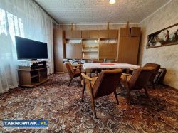 Murowany dom w centrum, działka 42 ary - Obrazek 3