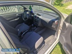 Sprzedam Opel Corsa C 2003 - Obrazek 3