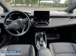 Corolla kombi 1.8 hybryda e21 2022 rok salon pl - Obrazek 3