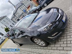 Opel Astra Sport kombi 2.0 diesel 2015 niski przeb - Obrazek 2