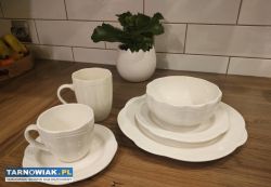 Piękny zestaw obiadowo-kawowy na 6 osób stan bdb+ - Obrazek 1