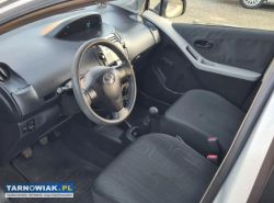 Toyota yaris ii 1.0 2010 - Obrazek 4