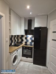 Do wynajęcia od zaraz dwa pokoje 36m2 1 piętro - Obrazek 2