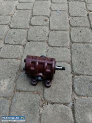 Pompa hydrauliczna podnośnika Ursus c330 - Obrazek 1