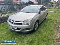 Opel astra h gtc 1.6 benzyna 2006 - Obrazek 2
