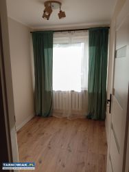 Sprzedam mieszkanie, ~48m2, 3 pokoje, centrum. - Obrazek 2