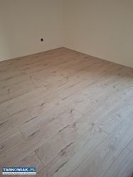 nowe panele laminowane Damant Galic AC6 45 zł/m2 - Obrazek 2
