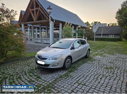 Opel astra j 2010r. 1.4turbo 120km - Obrazek 1