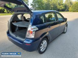 Sprzedam prywatnie - Toyota Corolla Verso - Obrazek 2