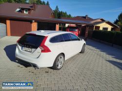 Volvo v60 d4 2.0 r-design - Obrazek 3