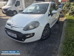 Fiat punto evo 2011 1.4 bezyna - Obrazek 1