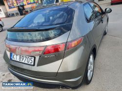 Honda civic -ufo-2008 rok 1.8 benzyna - Obrazek 2