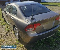 Sprzedam Honda Civic 2007 uszkodzona - Obrazek 1