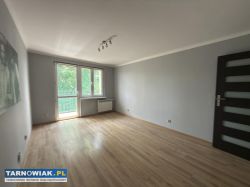 Skowronków - 2 pokoje + balkon - Obrazek 1
