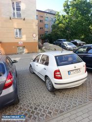 Skoda Fabia 5 drzwi gaz benzyna 2002 - Obrazek 3