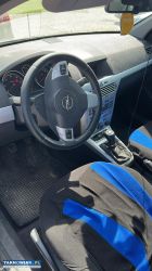 Opel Astra 2009 lift kombi - Obrazek 2