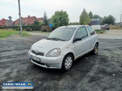 Toyota yaris 1.3 03r - Obrazek 2