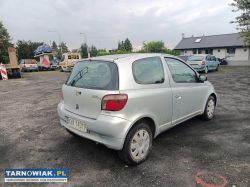 Toyota yaris 1.3 03r - Obrazek 4