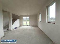 Dom w stanie deweloperskim 0,2231ha - Obrazek 3