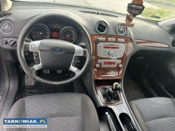 Ford Mondeo 1.8 diesel 2007r - Obrazek 4