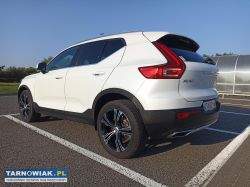 Sprzedam volvo xc40 2.0 awd inscription - Obrazek 2
