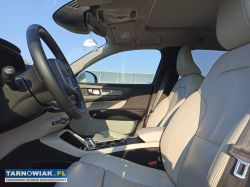 Sprzedam volvo xc40 2.0 awd inscription - Obrazek 3