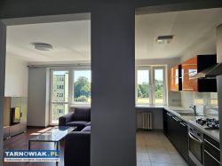 3 pokoje, osobna kuchnia, WC, łazienka, 63m2 - Obrazek 1