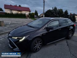 Toyota corolla kombi e210 1.8 hybrid LPG 2019 - Obrazek 1