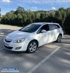 Opel astra j 1.7 diesel 2011r - Obrazek 1