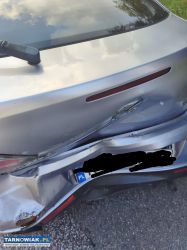 Uszkodzona mazda 6 - Obrazek 2