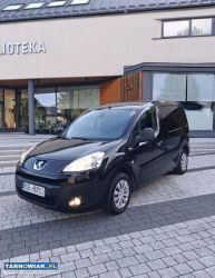 sprzedam peugeot partner 1.6 HDI 90KM - Obrazek 2