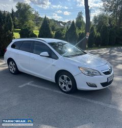 Opel astra j 1.7 diesel 2011r - Obrazek 1