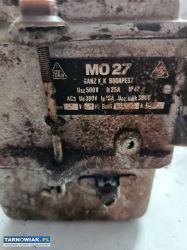 Włącznik/stycznik olejowy MOL 27 i MOL 28 - Obrazek 3