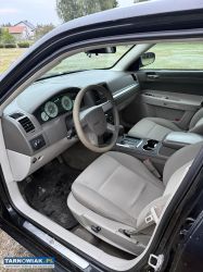 Chrysler 300 C benzyna + gaz - Obrazek 2