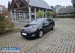 Opel astra j 2010r. 1.4t+lpg stan bdb - Obrazek 1