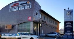 Budynek handlowy 355 m² + namiot 100 m² - Obrazek 1