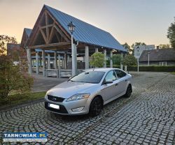 Ford mondeo 2010r. 2.0benz 145km - Obrazek 1