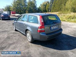 Volvo v50 2.0td 106km 04r - Obrazek 3