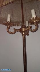 Elegancka mosiężna lampa podłogowa w stylu vintage - Obrazek 4